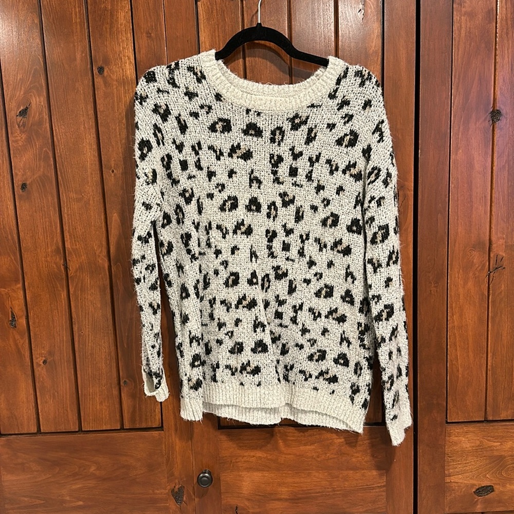WORKSHOP-republican clothing-cheetah print sweater